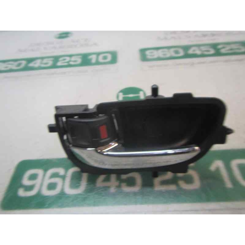 Recambio de maneta interior delantera izquierda para toyota aygo 1.0 vvti referencia OEM IAM 692060D281B0  