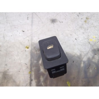 MANDO ELEVALUNAS TRASERO IZQUIERDO 