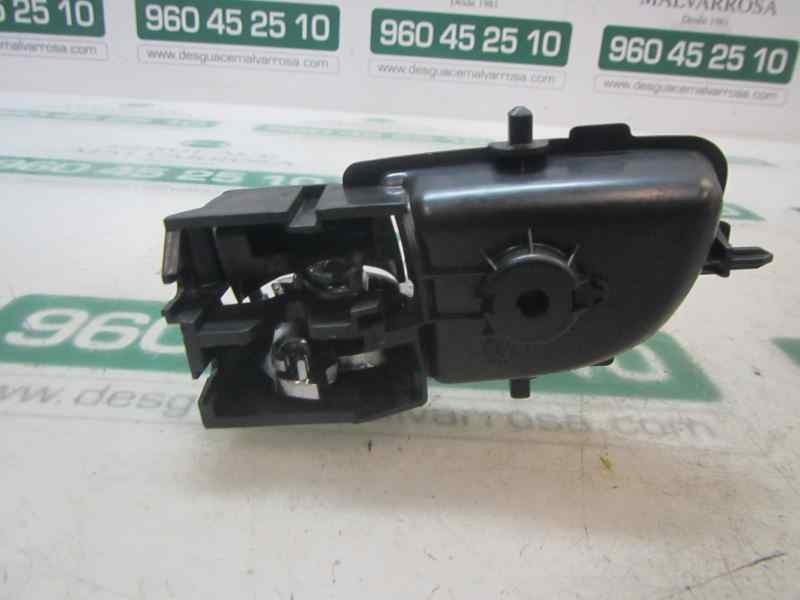 Recambio de maneta interior trasera derecha para toyota aygo 1.0 vvti referencia OEM IAM 692050D201B0  