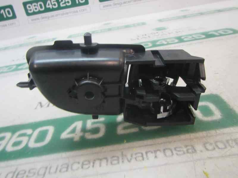 Recambio de maneta interior trasera izquierda para toyota aygo 1.0 vvti referencia OEM IAM 692060D281B0  
