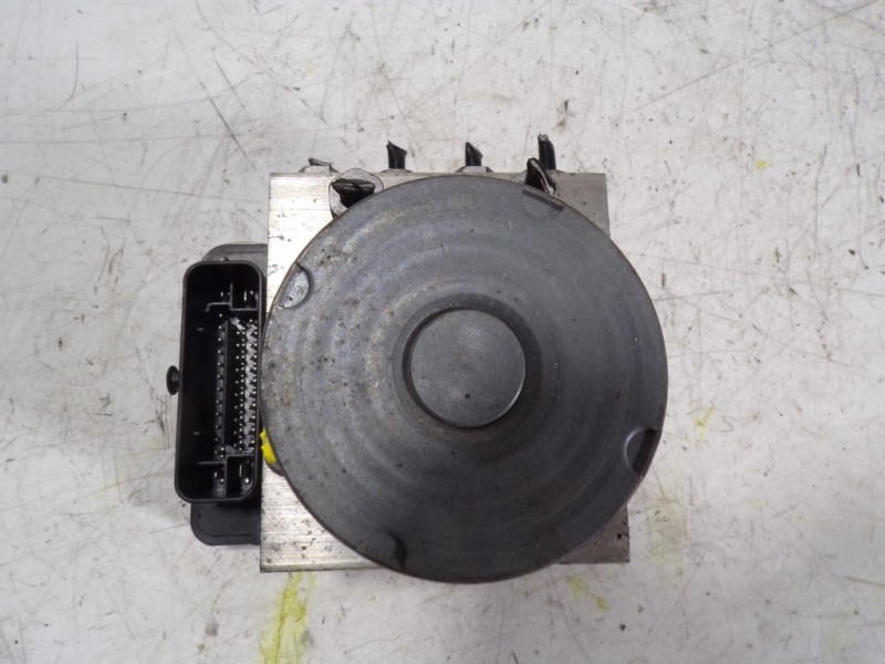 Recambio de abs para opel astra k lim. 5türig 1.6 cdti dpf referencia OEM IAM 13466374 39030773 