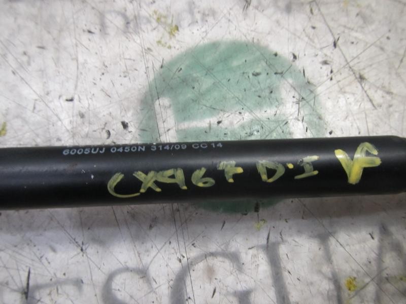 Recambio de amortiguador capot para volvo xc70 2.4 diesel cat referencia OEM IAM 31217640  