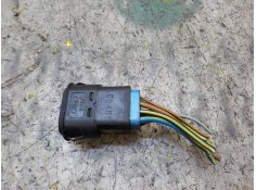 Recambio de mando elevalunas delantero izquierdo para ford fiesta berl./courier 1.3 cat referencia OEM IAM    2