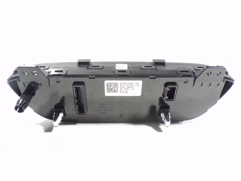 Recambio de mando climatizador para hyundai i30 fastback 1.4 tgdi cat referencia OEM IAM 97250G4251VCA 97250G4251 