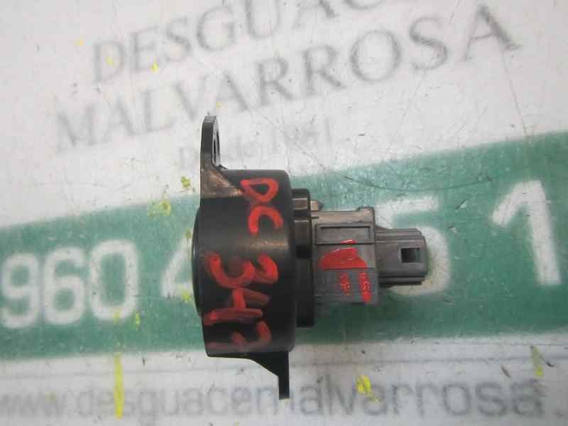 Recambio de warning para toyota aygo 1.0 vvti referencia OEM IAM 843320H020  