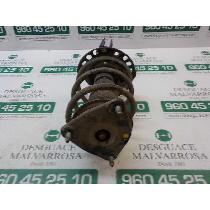 Recambio de amortiguador delantero derecho para hyundai i30 1.6 crdi cat referencia OEM IAM 546612R450  