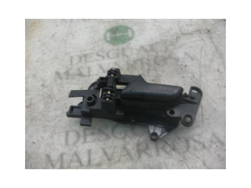 Recambio de maneta interior delantera izquierda para citroën xantia berlina 1.9 td seduction referencia OEM IAM   