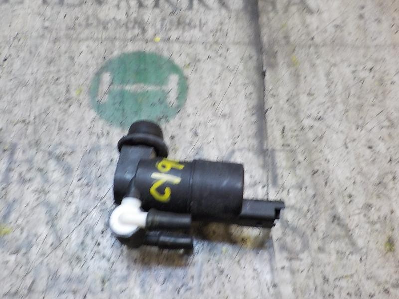 Recambio de bomba limpia para peugeot 2008 (--.2013) style referencia OEM IAM 643475  