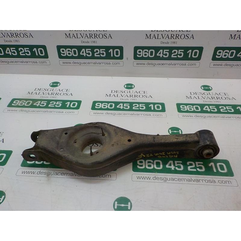 Recambio de brazo suspension inferior trasero izquierdo para hyundai i30 1.6 crdi cat referencia OEM IAM 552102H100  