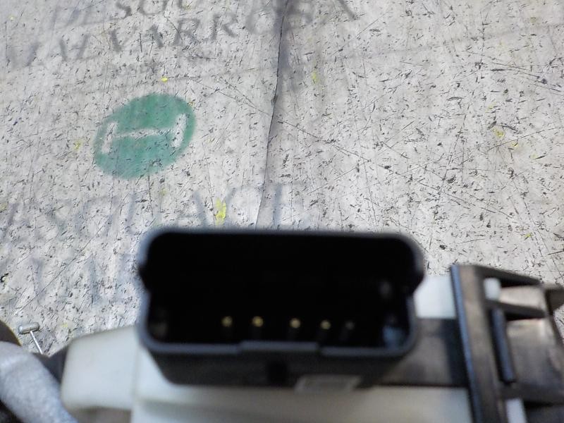 Recambio de cerradura puerta trasera derecha para peugeot 2008 (--.2013) style referencia OEM IAM 9812501180  