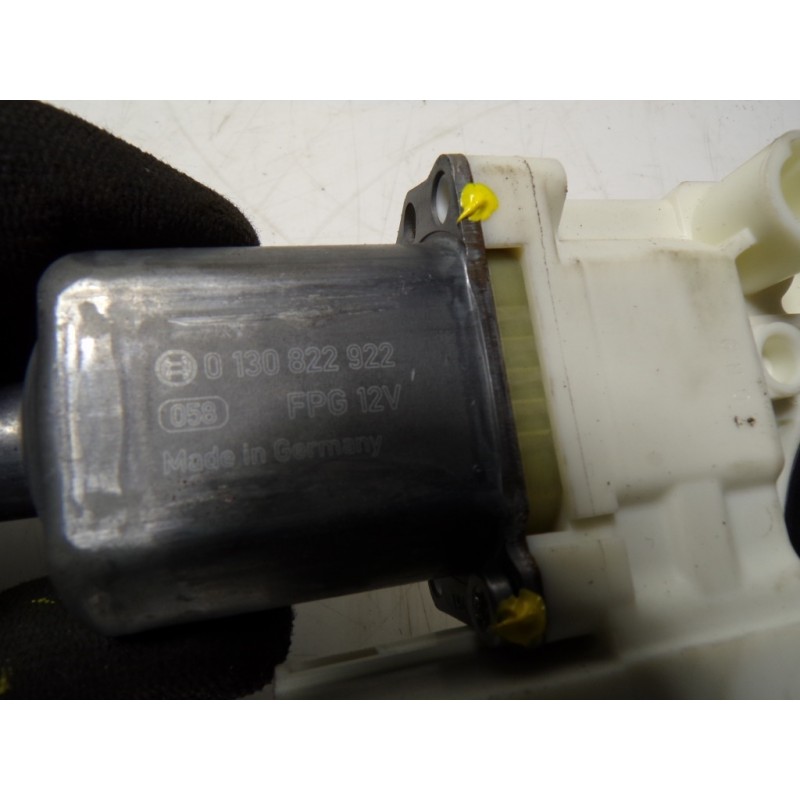 Recambio de motor elevalunas delantero derecho para alfa romeo giulia (952) 2.2 jtdm cat referencia OEM IAM 71779152 C59649102 C