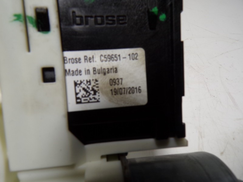 Recambio de motor elevalunas delantero izquierdo para alfa romeo giulia (952) 2.2 jtdm cat referencia OEM IAM 71779153 C59651102