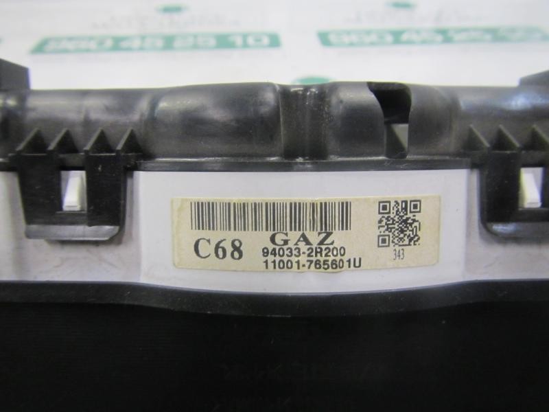 Recambio de cuadro instrumentos para hyundai i30 1.6 crdi cat referencia OEM IAM 940332R200 940332R200 