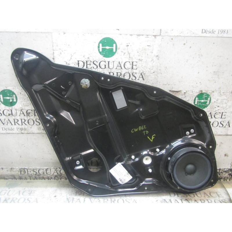 Recambio de elevalunas trasero derecho para mercedes-benz clase m (w164) 3.0 cdi cat referencia OEM IAM A1647303279  