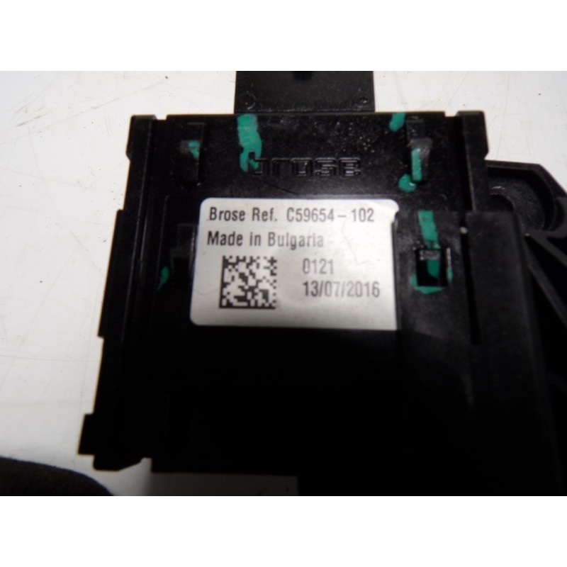 Recambio de motor elevalunas trasero derecho para alfa romeo giulia (952) 2.2 jtdm cat referencia OEM IAM 71779158 C59654102 C59