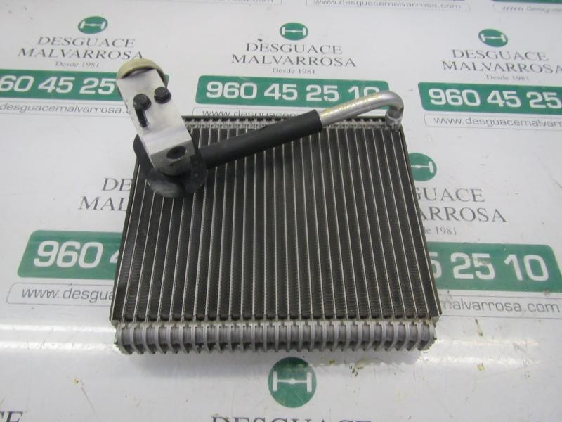 Recambio de evaporador aire acondicionado para hyundai i30 1.6 crdi cat referencia OEM IAM 971401H000  