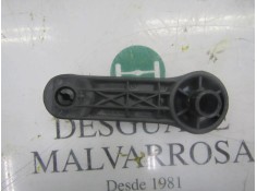 Recambio de maneta elevalunas trasera derecha para hyundai i30 1.6 crdi cat referencia OEM IAM 8263022001WK   2