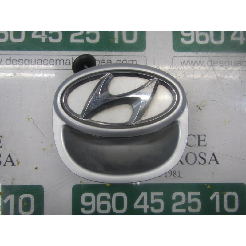 Recambio de maneta porton para hyundai i30 1.6 crdi cat referencia OEM IAM 873702R000  