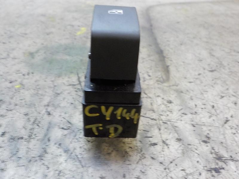 Recambio de mando elevalunas trasero derecho para chevrolet epica 2.0 diesel cat referencia OEM IAM 96645210  