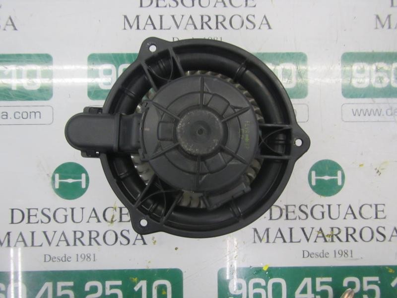 Recambio de motor calefaccion para hyundai i30 1.6 crdi cat referencia OEM IAM 971132L000  
