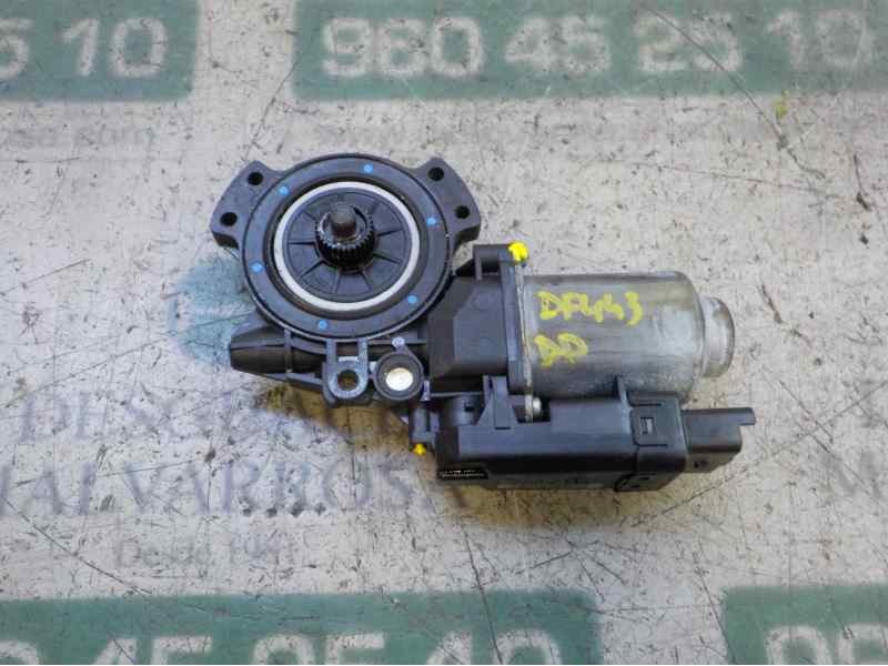 Recambio de motor elevalunas delantero derecho para kia pro_cee´d 2.0 crdi referencia OEM IAM 824601H310 402184A 402184A