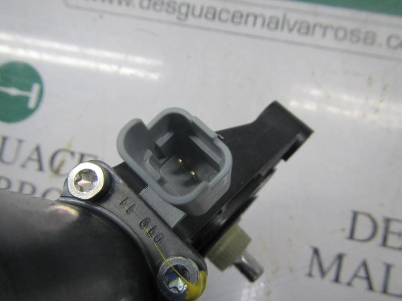 Recambio de motor elevalunas delantero derecho para hyundai i30 1.6 crdi cat referencia OEM IAM 824602R000  