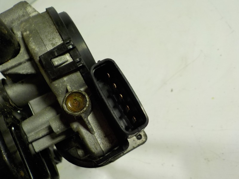 Recambio de motor limpia delantero para kia pro_cee´d 2.0 crdi referencia OEM IAM 981001H000  