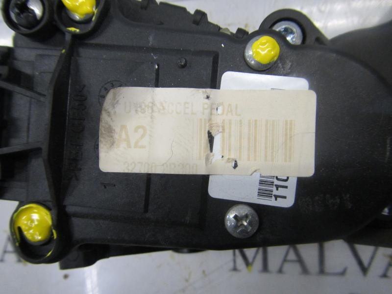 Recambio de potenciometro pedal para hyundai i30 1.6 crdi cat referencia OEM IAM 327002R300 327002R300 