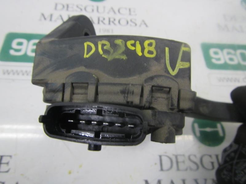 Recambio de potenciometro pedal para hyundai i30 1.6 crdi cat referencia OEM IAM 327002R300 327002R300 