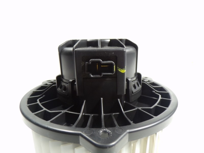 Recambio de motor calefaccion para hyundai i30 fastback 1.4 tgdi cat referencia OEM IAM 97113A4000  