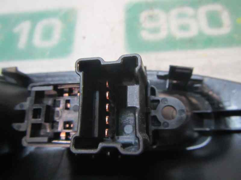 Recambio de mando elevalunas trasero derecho para nissan juke (f15) 1.6 16v cat referencia OEM IAM   