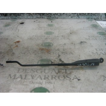 BRAZO LIMPIA DELANTERO IZQUIERDO 