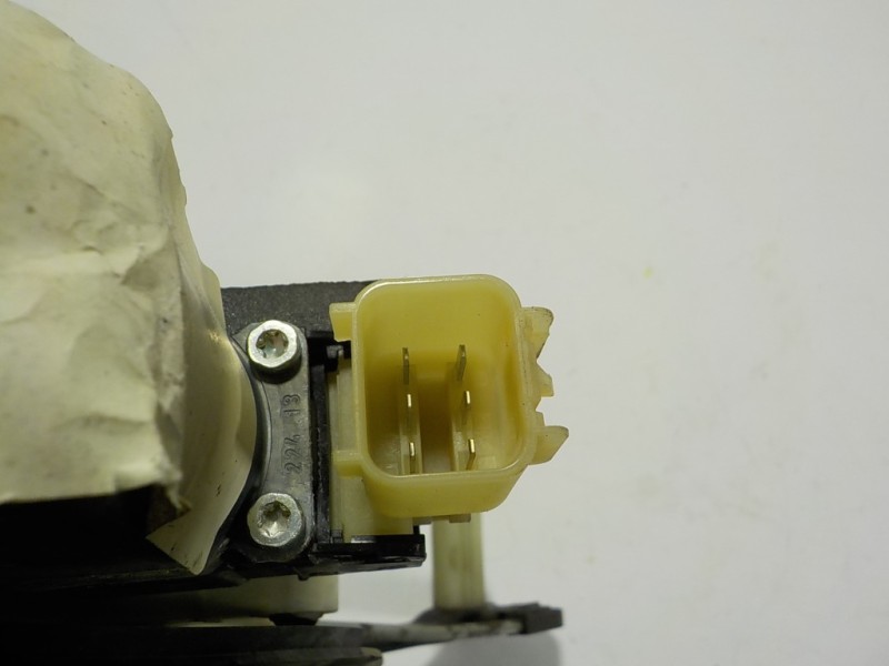 Recambio de elevalunas trasero izquierdo para land rover range rover sport hse referencia OEM IAM LR057341 DK6227001AE 