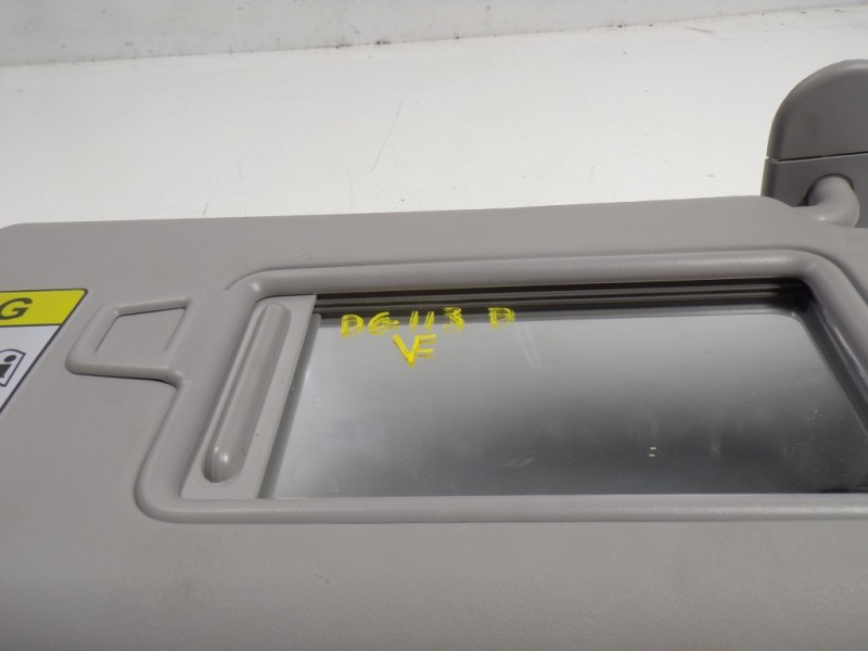 Recambio de parasol derecho para hyundai i30 fastback 1.4 tgdi cat referencia OEM IAM 85220G3510TTX  