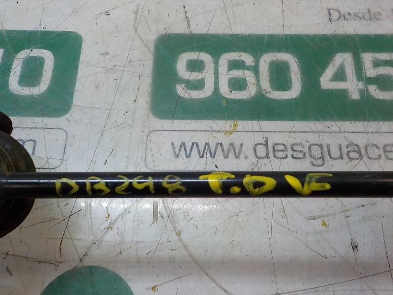 Recambio de tirante trasero derecho para hyundai i30 1.6 crdi cat referencia OEM IAM 552502H000  