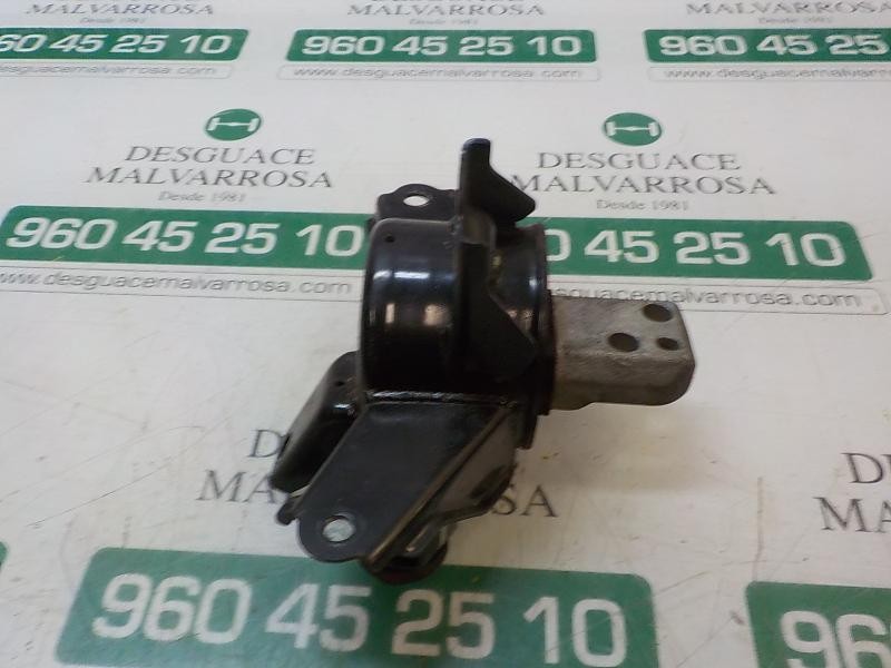 Recambio de soporte cambio para hyundai i30 1.6 crdi cat referencia OEM IAM 218301M000  