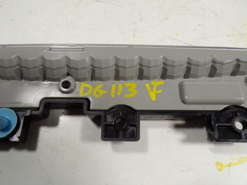 Recambio de piloto trasero central para hyundai i30 fastback 1.4 tgdi cat referencia OEM IAM 92700G4110 92700G4110 