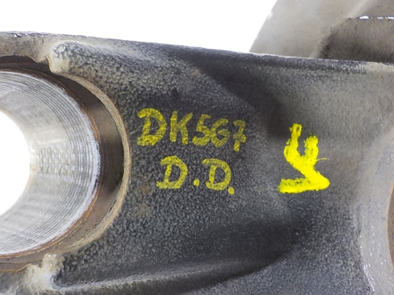 Recambio de mangueta delantera derecha para ford kuga (cbs) 2.0 tdci cat referencia OEM IAM DV613K170CAA  