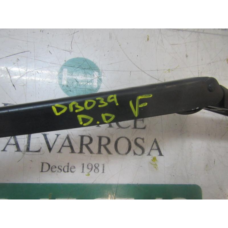 Recambio de brazo limpia delantero derecho para volkswagen golf v berlina (1k1) 1.9 tdi referencia OEM IAM   