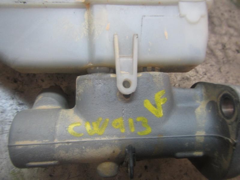 Recambio de bomba freno para renault clio grandtour authentique referencia OEM IAM 7701208398  