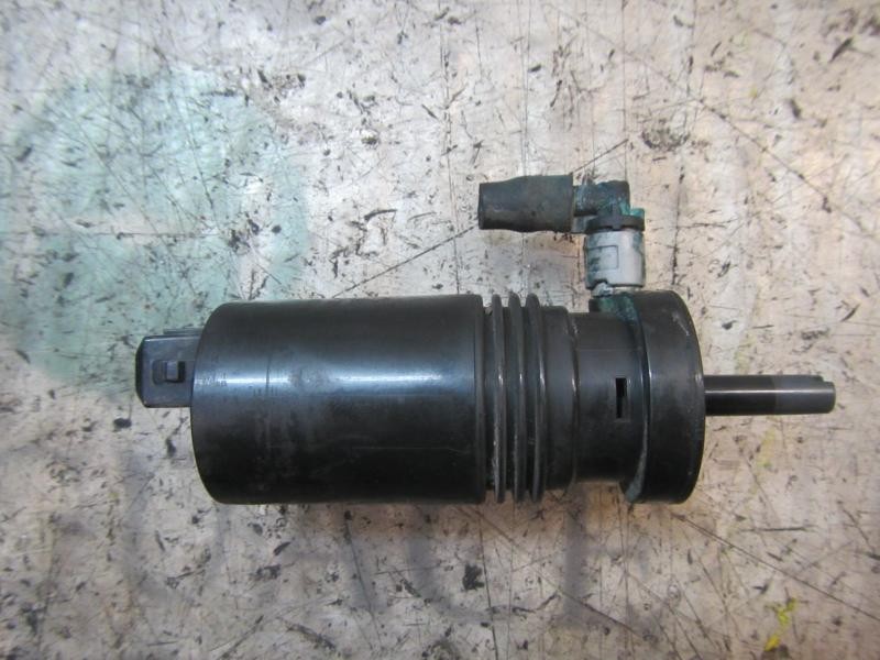 Recambio de bomba limpia para volvo xc70 2.4 diesel cat referencia OEM IAM 31294511  