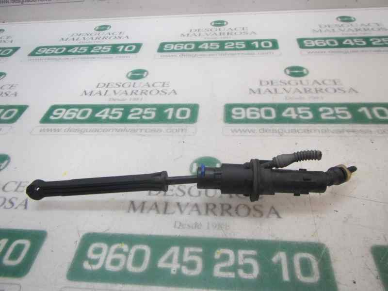 Recambio de bomba embrague para citroën c4 lim. seduction referencia OEM IAM 2182X9  