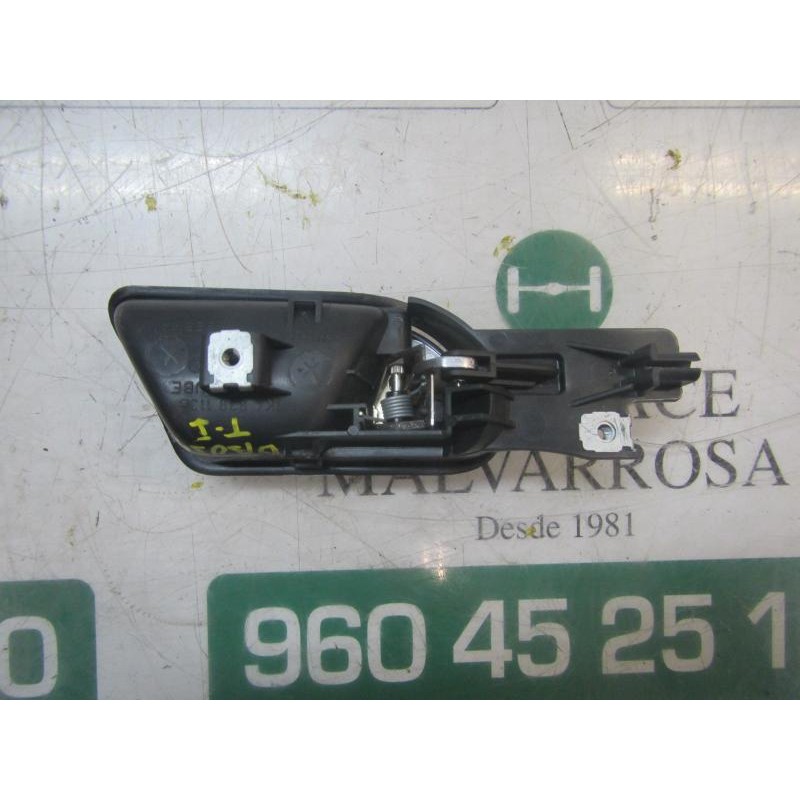 Recambio de maneta interior trasera izquierda para volkswagen golf v berlina (1k1) 1.9 tdi referencia OEM IAM   