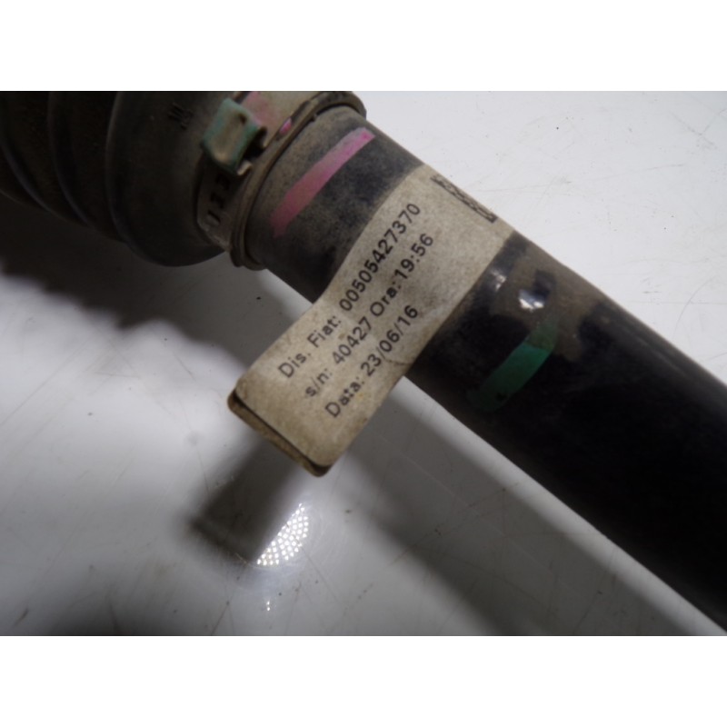 Recambio de transmision trasera izquierda para alfa romeo giulia (952) 2.2 jtdm cat referencia OEM IAM 50549850 00505427370 1035