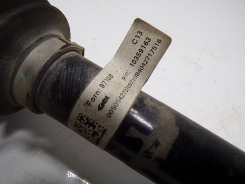 Recambio de transmision trasera izquierda para alfa romeo giulia (952) 2.2 jtdm cat referencia OEM IAM 50549850 00505427370 1035