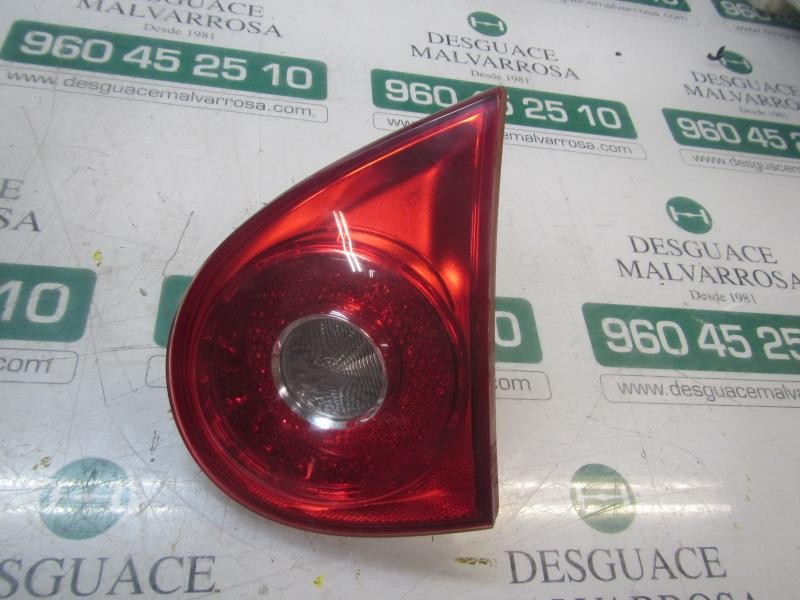 Recambio de piloto trasero derecho interior para volkswagen golf v berlina (1k1) 1.9 tdi referencia OEM IAM   