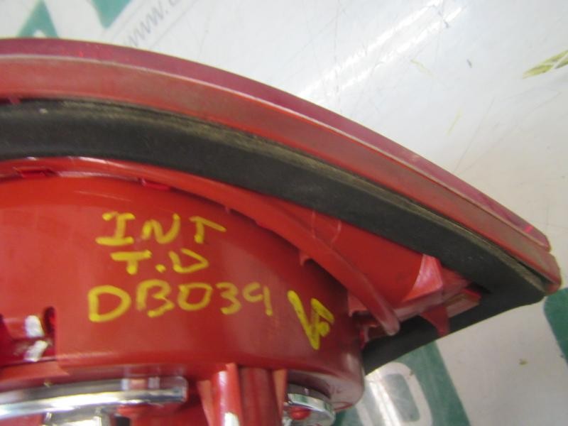 Recambio de piloto trasero derecho interior para volkswagen golf v berlina (1k1) 1.9 tdi referencia OEM IAM   