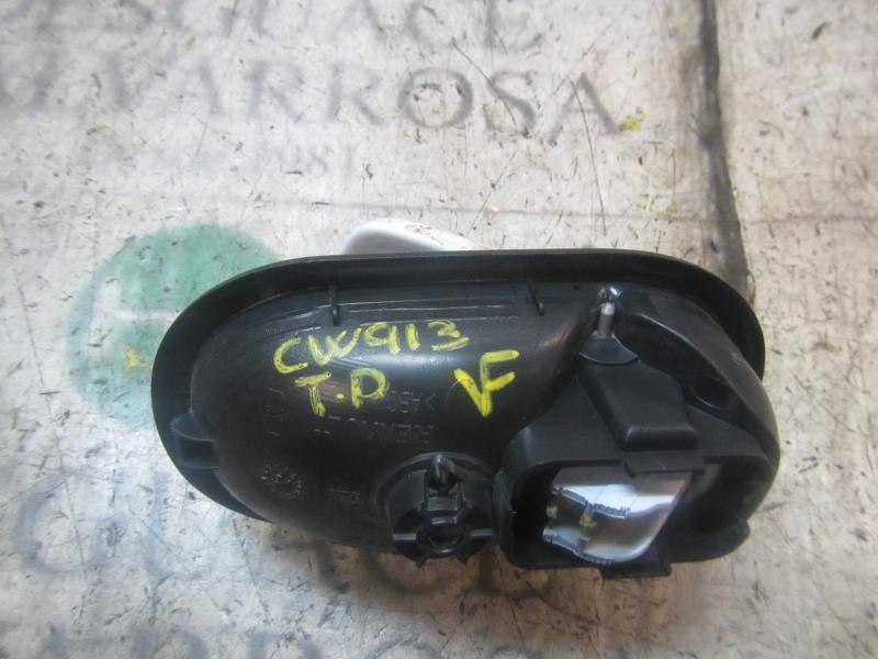Recambio de maneta interior trasera derecha para renault clio grandtour authentique referencia OEM IAM 806700165R  