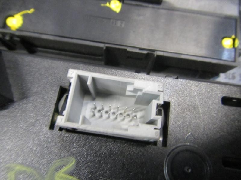 Recambio de mando climatizador para bmw serie 1 berlina (e81/e87) 120d referencia OEM IAM 64119199260 64119199260 