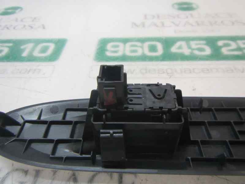 Recambio de mando elevalunas delantero derecho para citroën c4 lim. seduction referencia OEM IAM 6490JY  